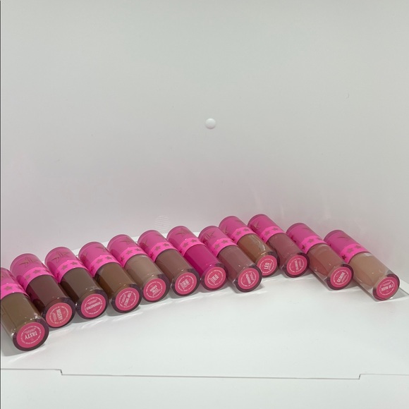 Jeffree Star-Embellished Lipstick Set - Picture 3 of 3